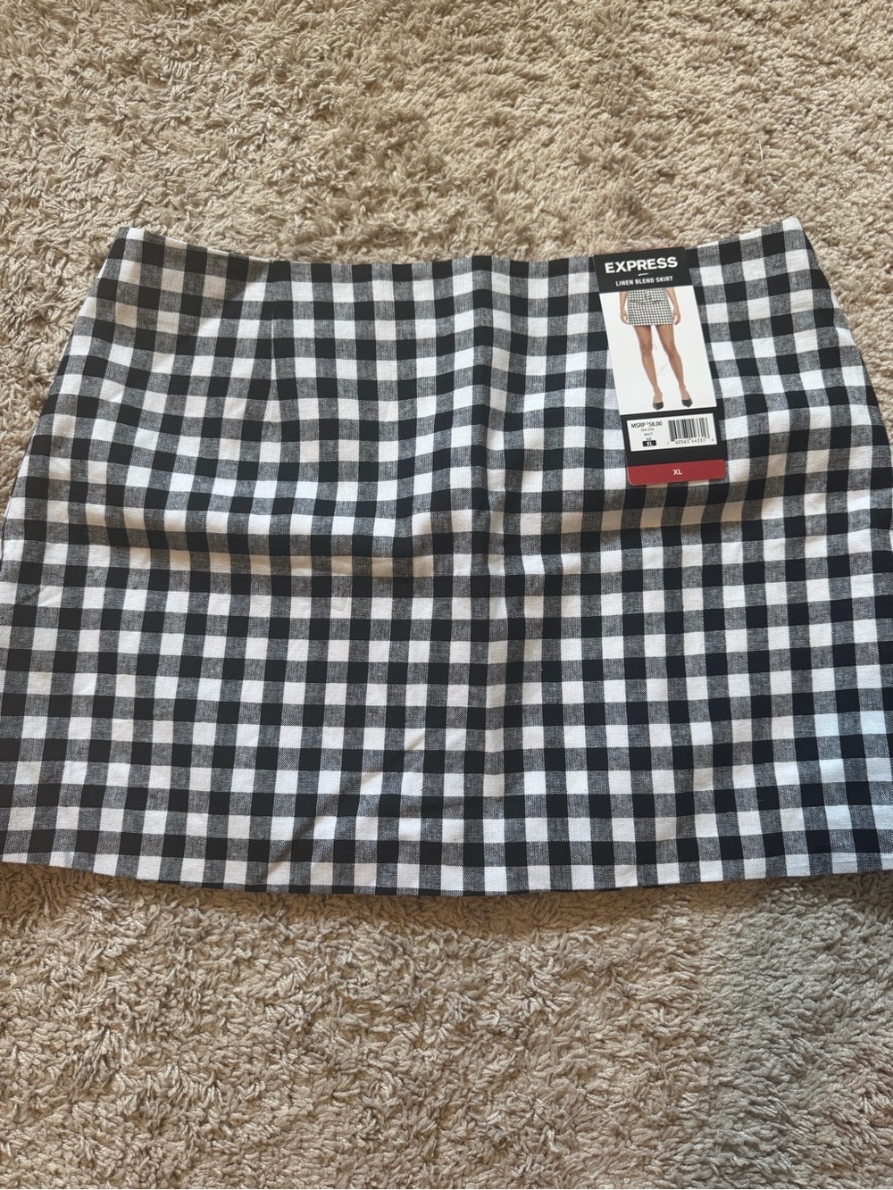 Express Black and White Gingham Button-Front Skirt - Picture 7 of 11